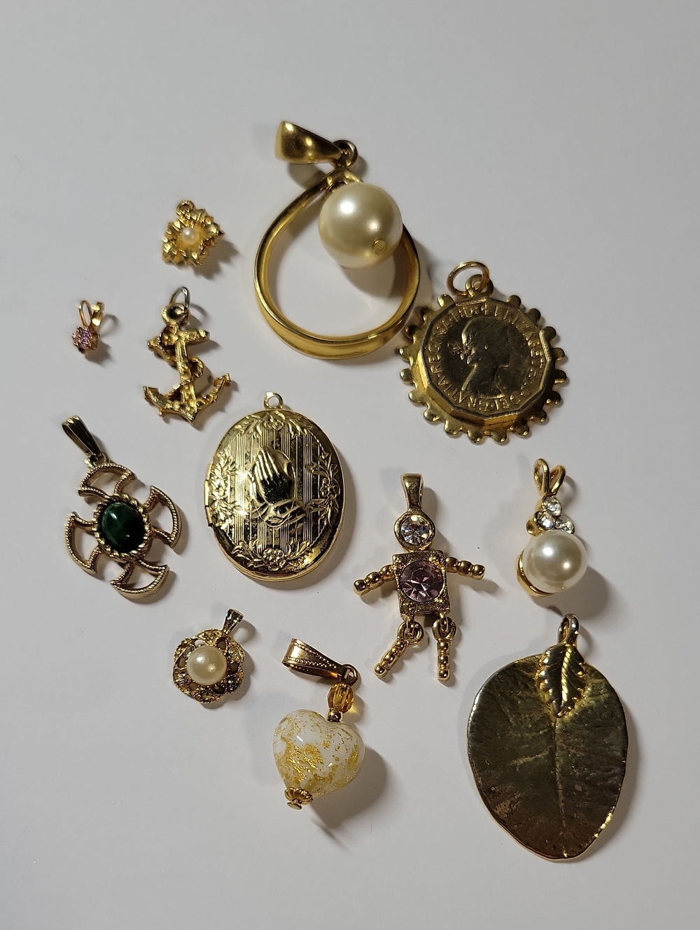 Gold-Tone Pendant Charm Lot - Women Jewelry